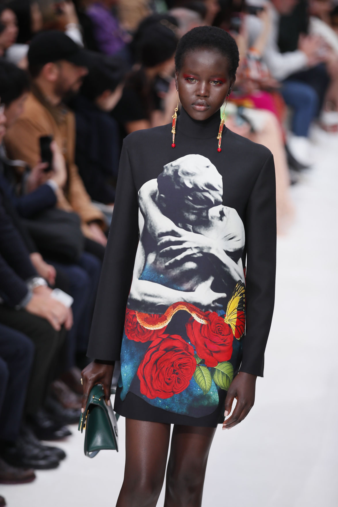 Paris Fashion 2019 F/W Valentino